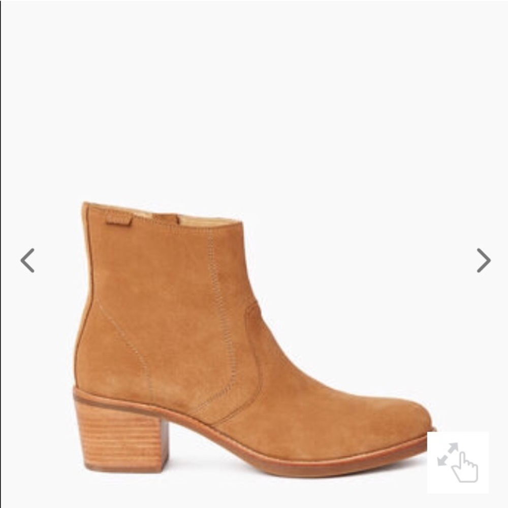 Roots suede boots